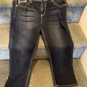Women's Dark Wash Denim Capris